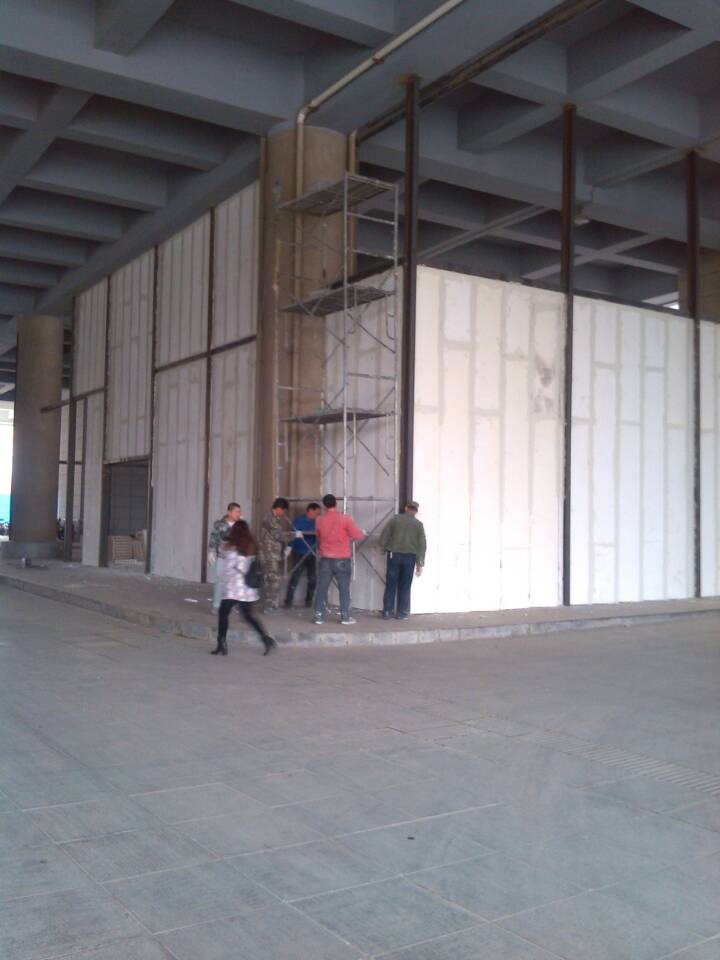 發(fā)泡水泥輕質隔墻板